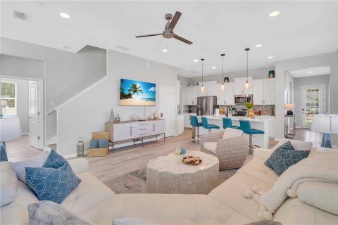 House in Sarasota, Florida 5 bedrooms, 276.57 sq.m. № 1592089 - photo 13
