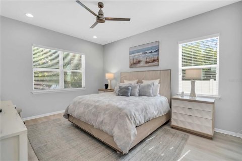 House in Sarasota, Florida 5 bedrooms, 276.57 sq.m. № 1592089 - photo 19