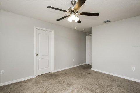 Villa ou maison à louer à Kissimmee, Floride: 4 chambres, 172.05 m2 № 2096058 - photo 8