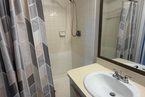 Copropriété à louer à Pembroke Pines, Floride: 2 chambres, 84.91 m2 № 2181578 - photo 12