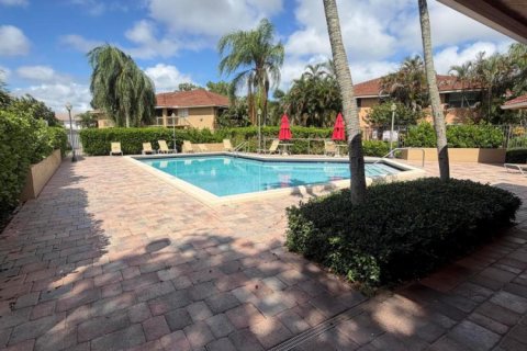 Copropriété à louer à Pembroke Pines, Floride: 2 chambres, 84.91 m2 № 2181578 - photo 24