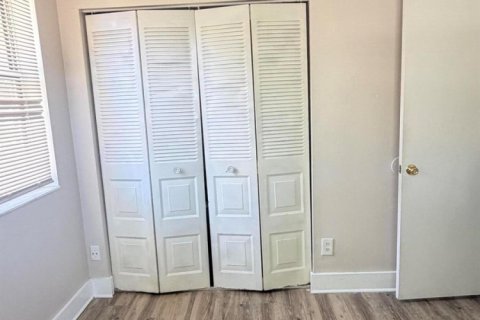 Copropriété à louer à Pembroke Pines, Floride: 2 chambres, 84.91 m2 № 2181578 - photo 18