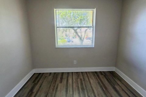 Copropriété à louer à Pembroke Pines, Floride: 2 chambres, 84.91 m2 № 2181578 - photo 17