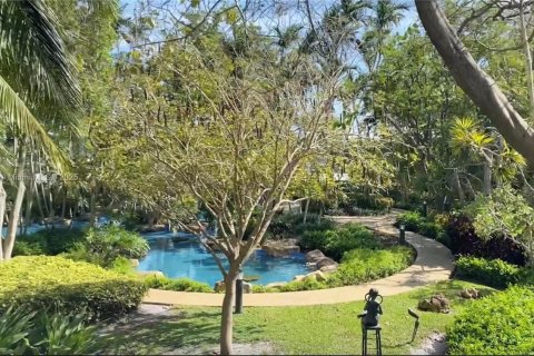 Снять в аренду кондоминиум в Майами, Флорида 3 спальни, 142.88м2, № 1958583 - фото 13