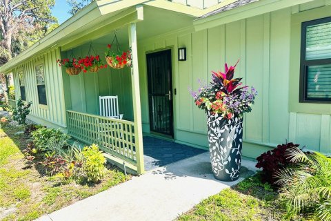 Duplex in Sarasota, Florida 2 bedrooms, 100.15 sq.m. № 2110431 - photo 2