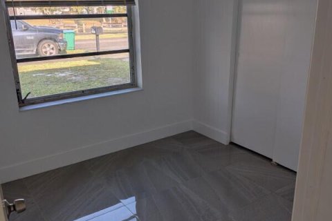Villa ou maison à louer à Miami, Floride: 3 chambres, 123.47 m2 № 2147060 - photo 20