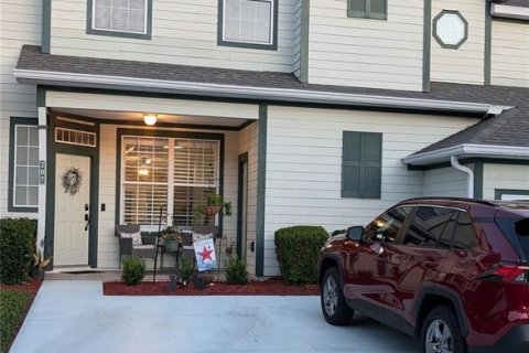 Condominio en venta en Ocala, Florida, 3 dormitorios, 167.41 m2 № 1757753 - foto 1