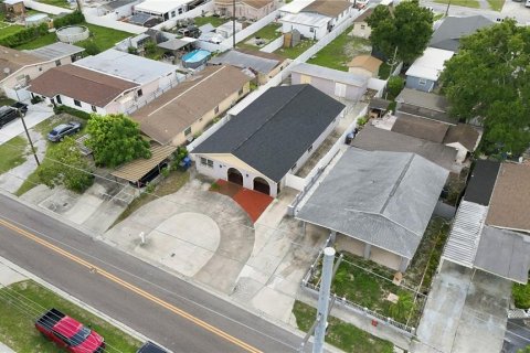 Casa en venta en Tampa, Florida, 3 dormitorios, 171.31 m2 № 2216151 - foto 26