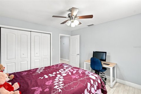 Casa en venta en Tampa, Florida, 3 dormitorios, 171.31 m2 № 2216151 - foto 15
