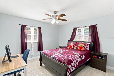 Casa en venta en Tampa, Florida, 3 dormitorios, 171.31 m2 № 2216151 - foto 14