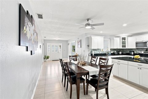 Casa en venta en Tampa, Florida, 3 dormitorios, 171.31 m2 № 2216151 - foto 6