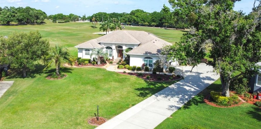Villa ou maison à Lakeland, Floride 3 chambres, 265.33 m2 № 2233661
