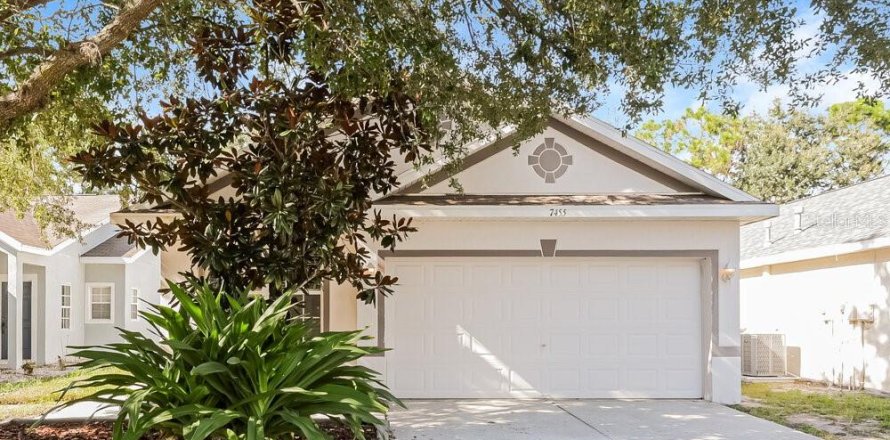Villa ou maison à Apollo Beach, Floride 4 chambres, 119.1 m2 № 2409013