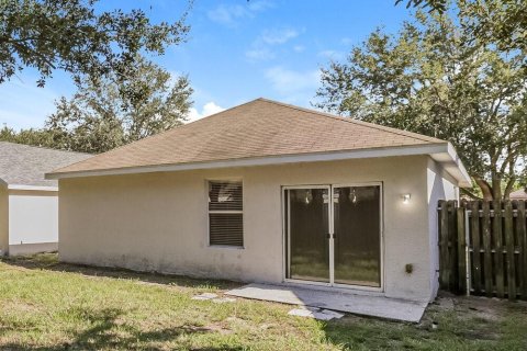 Villa ou maison à louer à Apollo Beach, Floride: 4 chambres, 119.1 m2 № 2409013 - photo 15