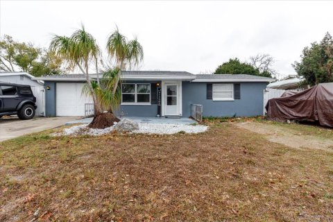 Villa ou maison à vendre à Port Richey, Floride: 3 chambres, 160.91 m2 № 2142517 - photo 12