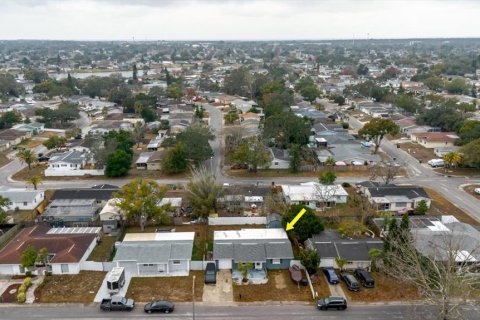 Villa ou maison à vendre à Port Richey, Floride: 3 chambres, 160.91 m2 № 2142517 - photo 2