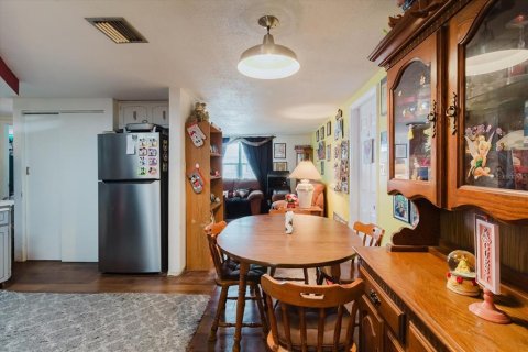 Villa ou maison à vendre à Port Richey, Floride: 3 chambres, 160.91 m2 № 2142517 - photo 25