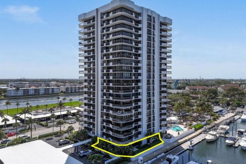 Condo in North Palm Beach, Florida, 2 bedrooms  № 2153722 - photo 20