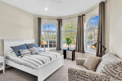 Снять в аренду виллу или дом в Уэстон, Флорида 5 спален, 358.32м2, № 2031103 - фото 21