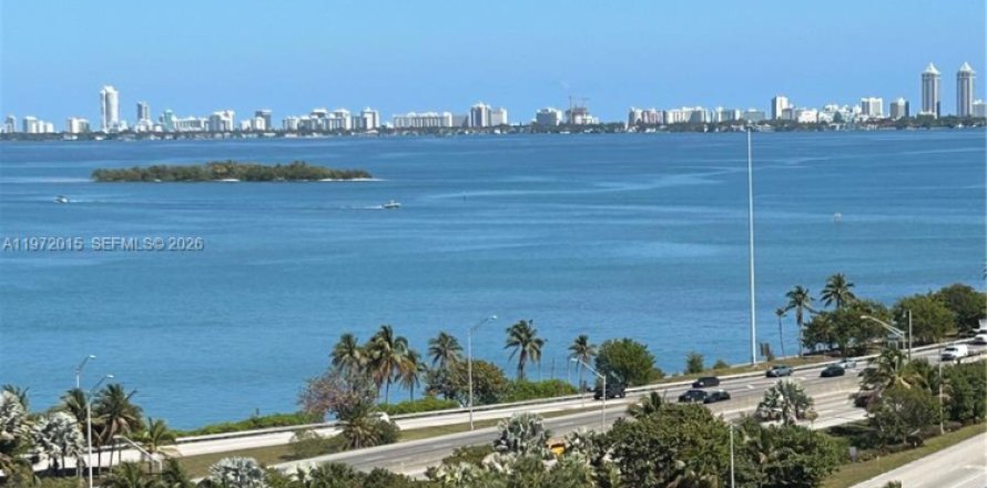 Condo in Miami, Florida, 1 bedroom  № 2035936