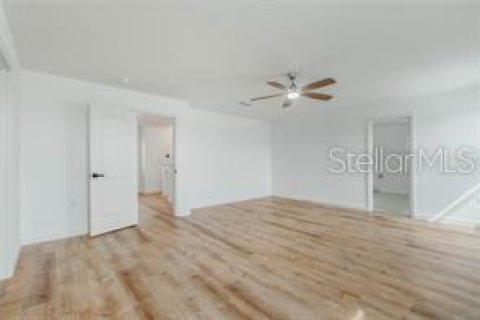 Casa en alquiler en Winter Haven, Florida, 4 dormitorios, 244.8 m2 № 1914077 - foto 17