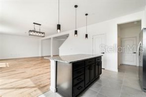 Casa en alquiler en Winter Haven, Florida, 4 dormitorios, 244.8 m2 № 1914077 - foto 3