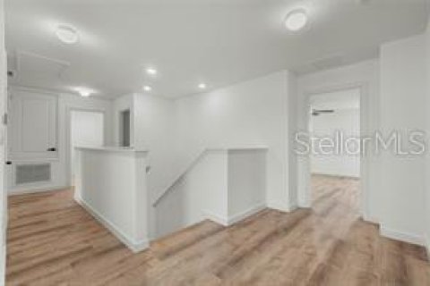 Casa en alquiler en Winter Haven, Florida, 4 dormitorios, 244.8 m2 № 1914077 - foto 14