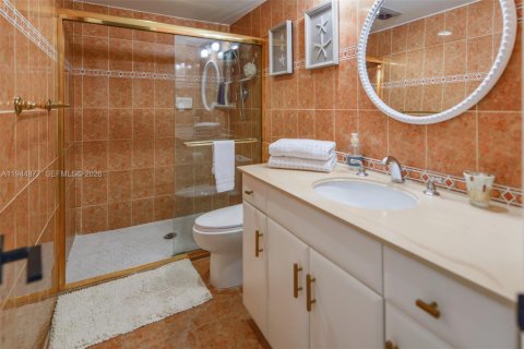 Condominio en alquiler en Hallandale Beach, Florida, 3 dormitorios, 165.37 m2 № 2060145 - foto 24