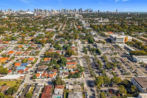 Immobilier commercial à vendre à Miami, Floride: 130.99 m2 № 2152635 - photo 20