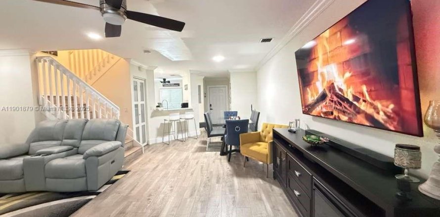 Таунхаус в Дирфилд-Бич, Флорида 3 спальни, 128.76м2 № 1954041