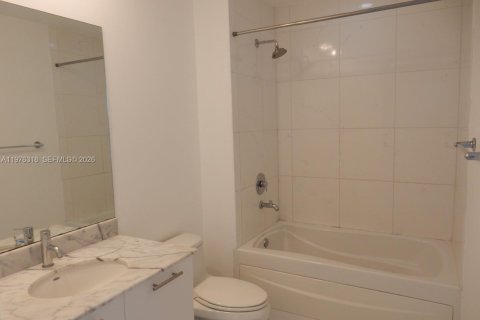 Copropriété à louer à Miami, Floride: 1 chambre, 58.34 m2 № 2040469 - photo 6