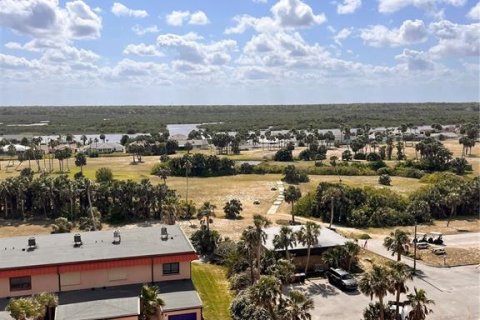 Condo in Flagler Beach, Florida, 1 bedroom  № 1717350 - photo 11
