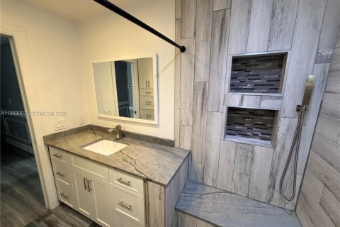 Casa en venta en Plantation, Florida, 5 dormitorios, 187.66 m2 № 2031866 - foto 24