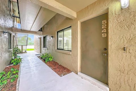 Condo à Orlando, Floride, 2 chambres  № 2330549