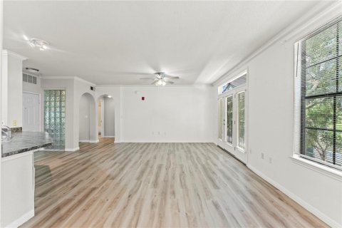 Condo in Orlando, Florida, 1 bedroom  № 1793942 - photo 14