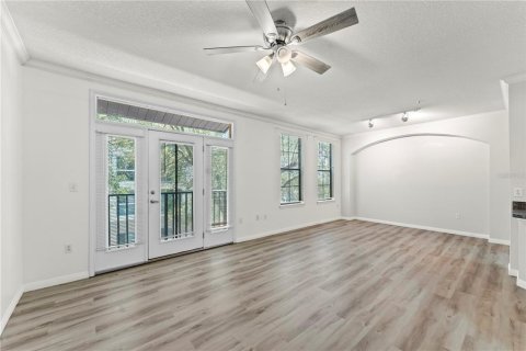 Condo in Orlando, Florida, 1 bedroom  № 1793942 - photo 11