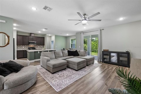 House in Ocala, Florida 4 bedrooms, 219.9 sq.m. № 2151056 - photo 13