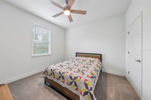 House in Ocala, Florida 4 bedrooms, 219.9 sq.m. № 2151056 - photo 18