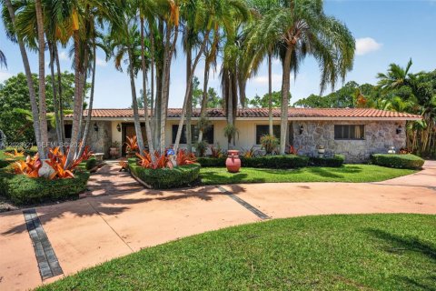 Villa ou maison à vendre à Miami, Floride: 4 chambres, 311.04 m2 № 2176109 - photo 5