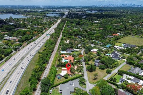 Villa ou maison à vendre à Miami, Floride: 4 chambres, 311.04 m2 № 2176109 - photo 26