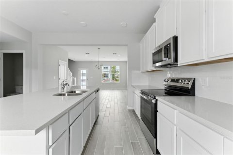 Townhouse in Winter Garden, Florida 3 bedrooms, 157.1 sq.m. № 2378319 - photo 21