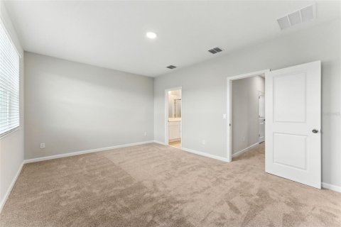 Townhouse in Winter Garden, Florida 3 bedrooms, 157.1 sq.m. № 2378319 - photo 27