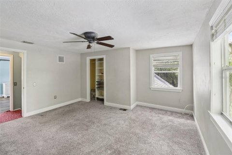 Villa ou maison à vendre à Mount Dora, Floride: 4 chambres, 253.16 m2 № 1909885 - photo 25