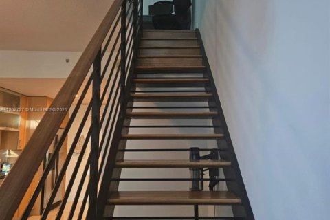 Copropriété à louer à Miami, Floride: 1 chambre, 72.93 m2 № 1891064 - photo 6