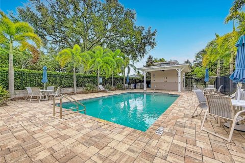 Townhouse in Dunedin, Florida 3 bedrooms, 138.24 sq.m. № 2093188 - photo 30