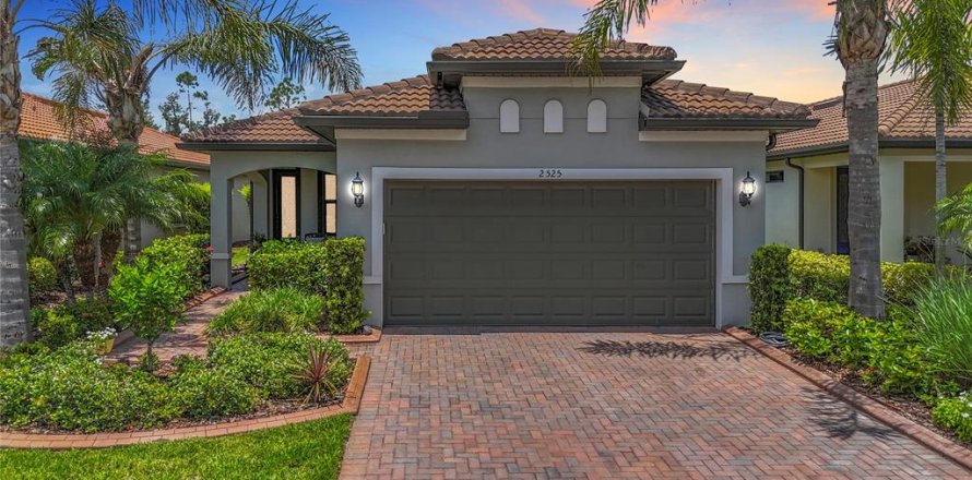 Casa en North Port, Florida 3 dormitorios, 133.22 m2 № 1783268