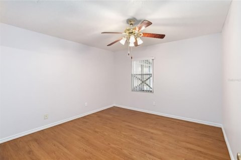 House in Kissimmee, Florida 1 bedroom, 62.43 sq.m. № 2231646 - photo 14