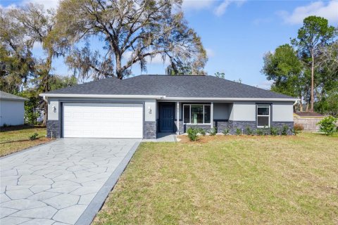 House in Silver Springs Shores, Florida 3 bedrooms, 116.22 sq.m. № 1399570 - photo 3