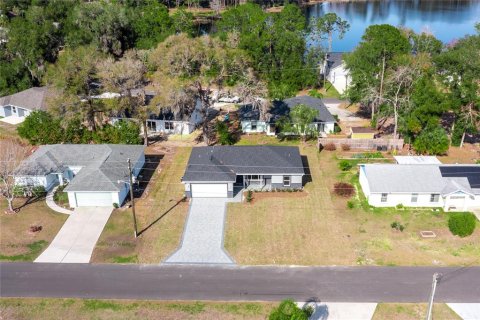 House in Silver Springs Shores, Florida 3 bedrooms, 116.22 sq.m. № 1399570 - photo 4
