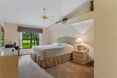 Villa ou maison à vendre à Spring Hill, Floride: 2 chambres, 146.41 m2 № 2351661 - photo 25